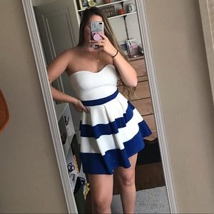 Strapless, short blue and white dress
